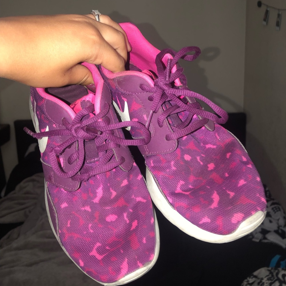Nike shoes
